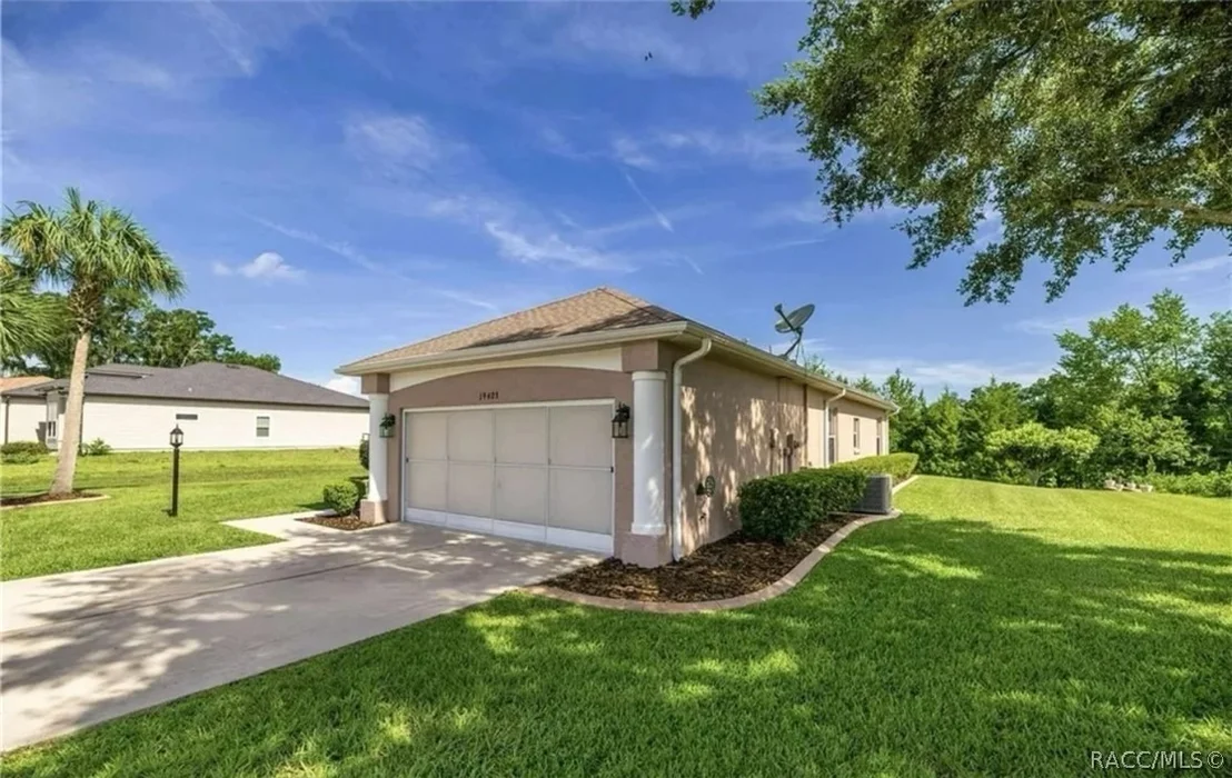 Photo of 19423 SW 77th Loop