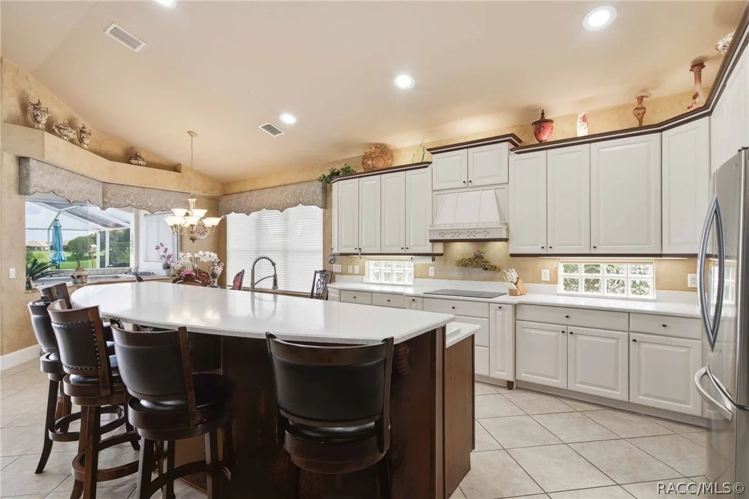 Photo of 1426 W Crossview Way