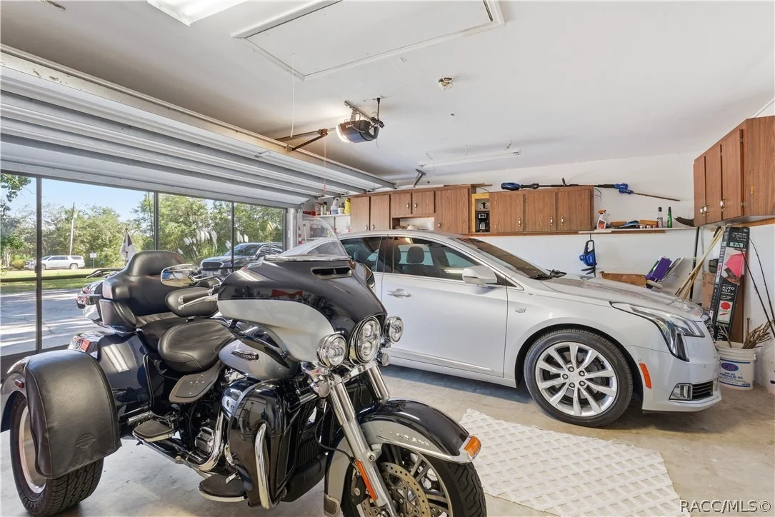 Photo of 335 W Pearson Street