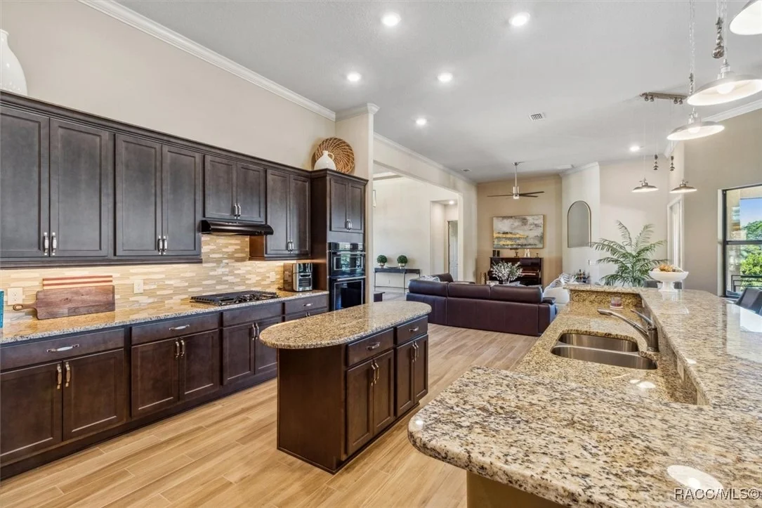 Photo of 50 W Glen Arbor Lane