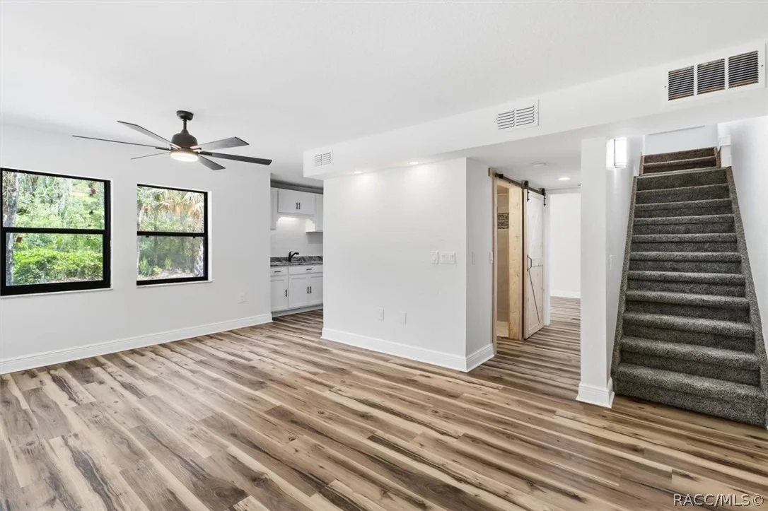 Photo of 8601 N Maple Avenue