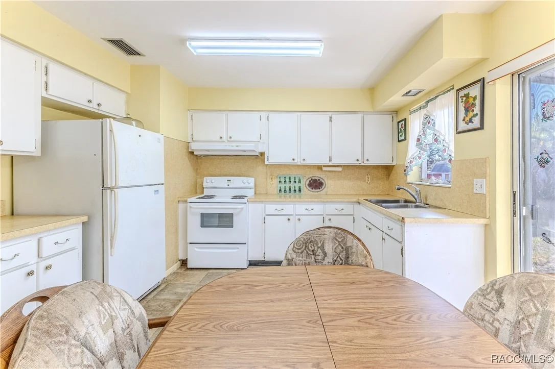 Photo of 6352 Spring Hill Drive