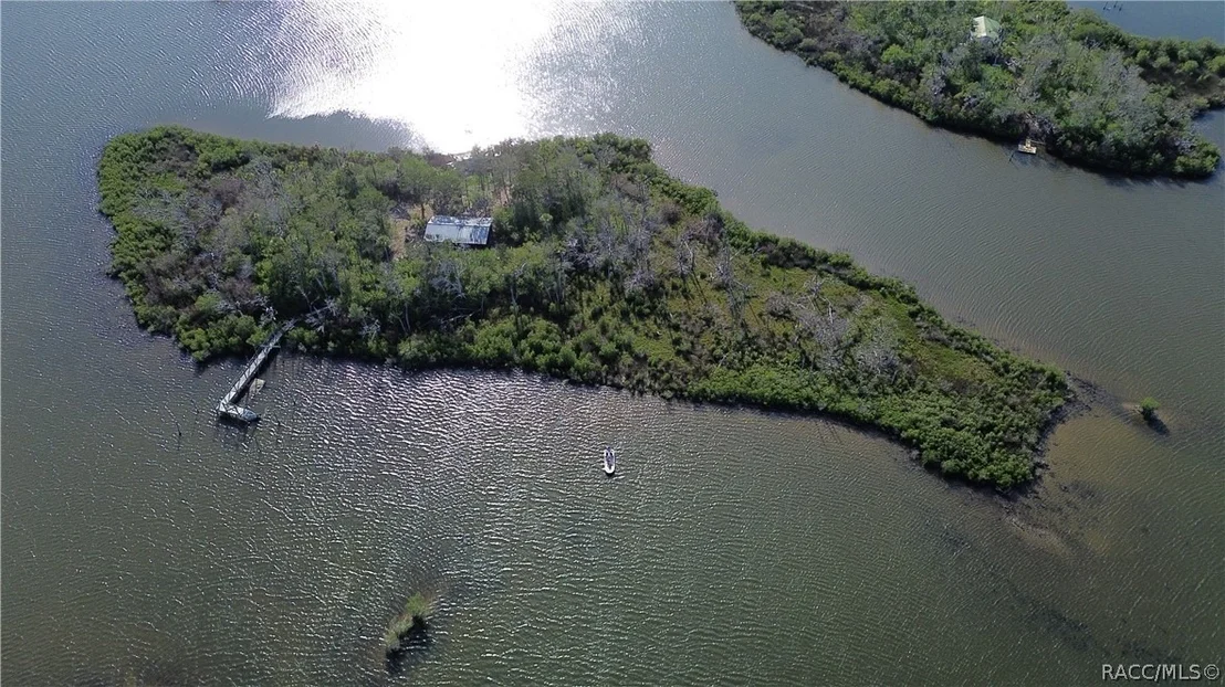 Photo of 7472 W Thunderbird Island
