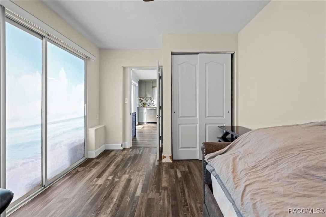 Photo of 2399 Gallagher Avenue
