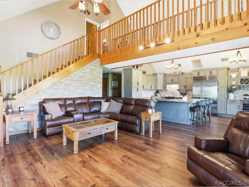 Photo of 1471 N Lagoon Point