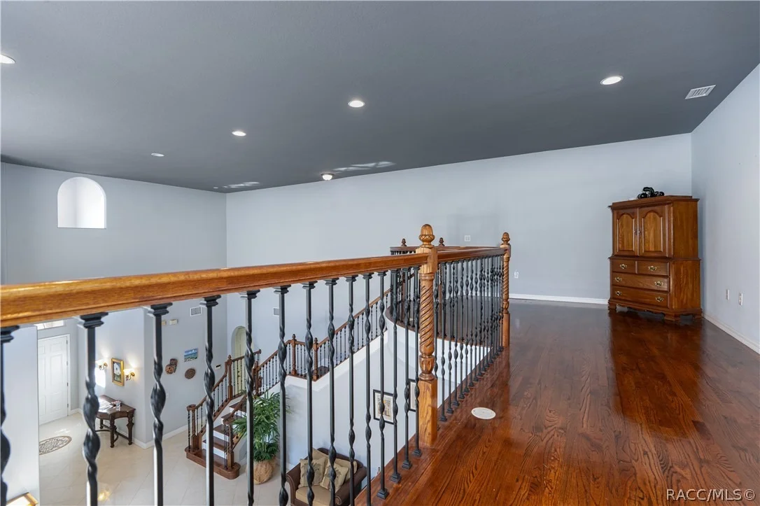 Photo of 2257 N Hickory Glen Point