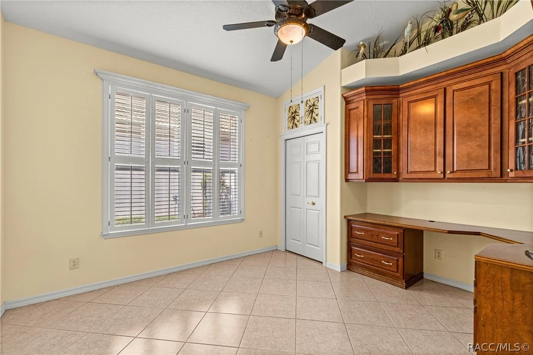Photo of 512 W Doerr Path
