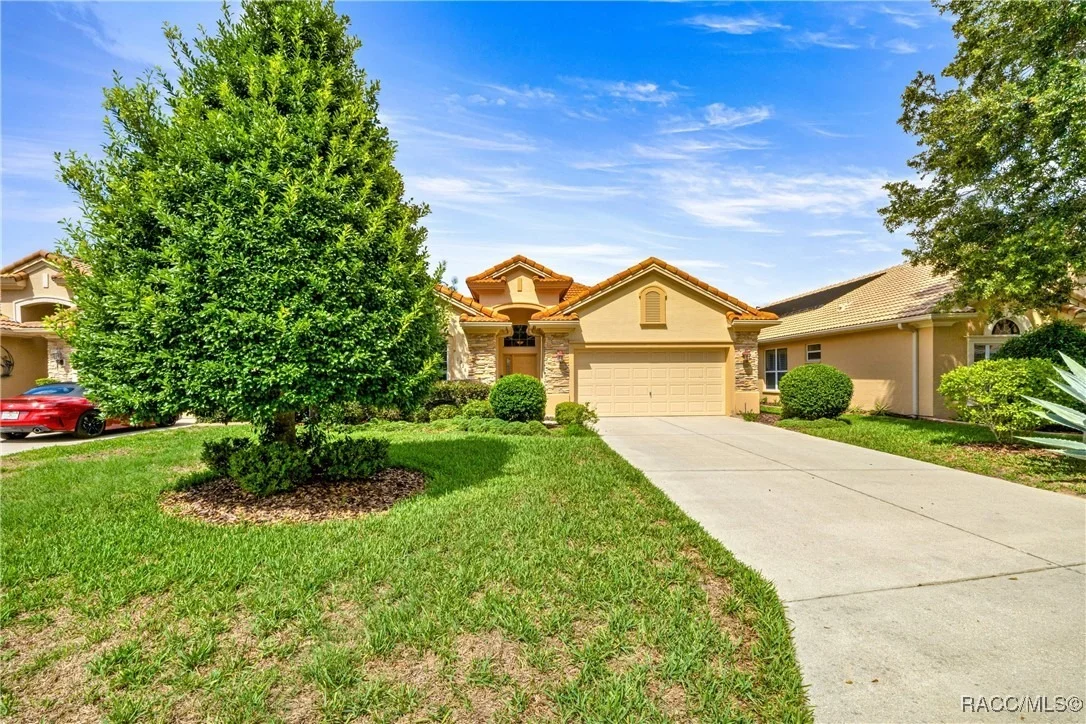 Photo of 1328 W Diamond Shore Loop
