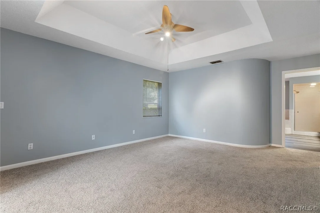 Photo of 270 N Grandview Avenue
