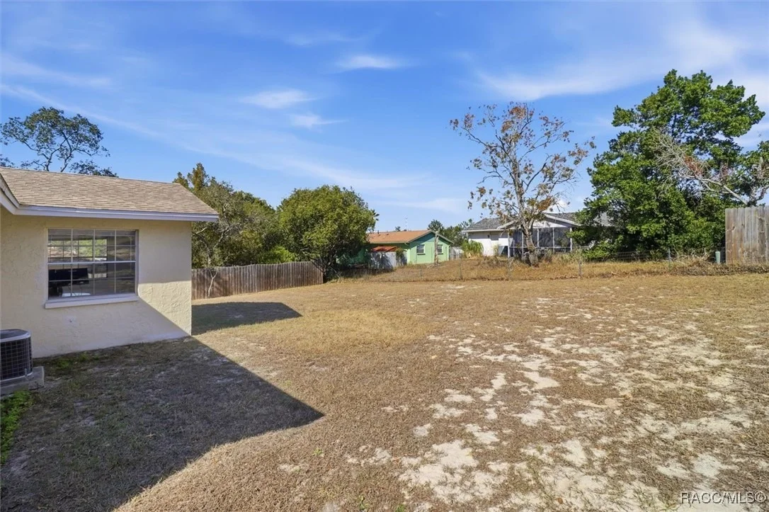 Photo of 5284 Springwood Road
