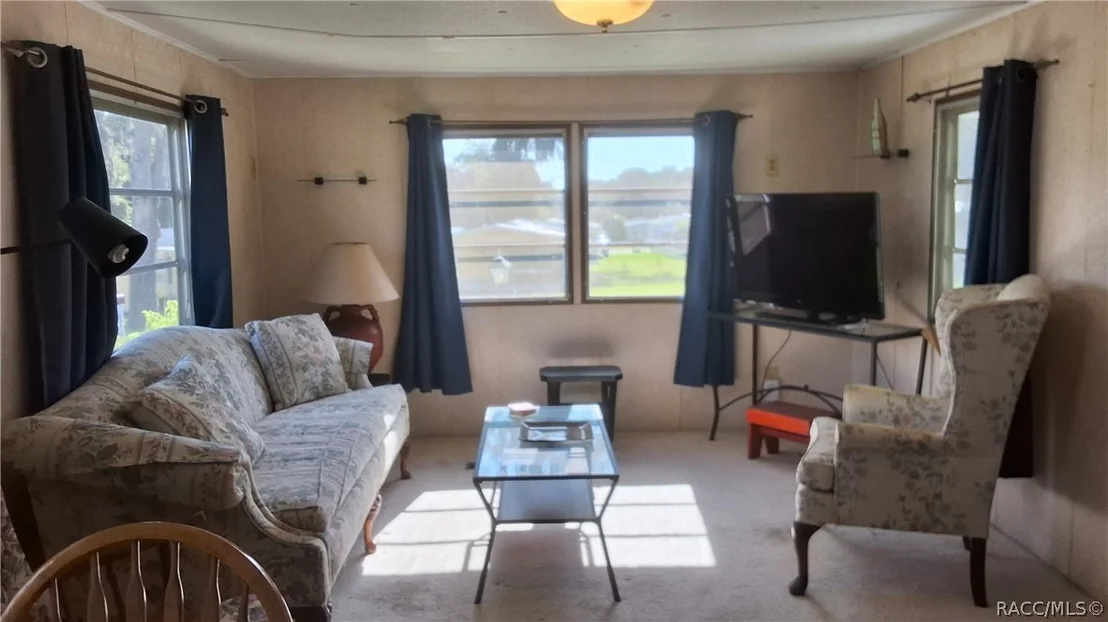 Photo of 2488 Park Point