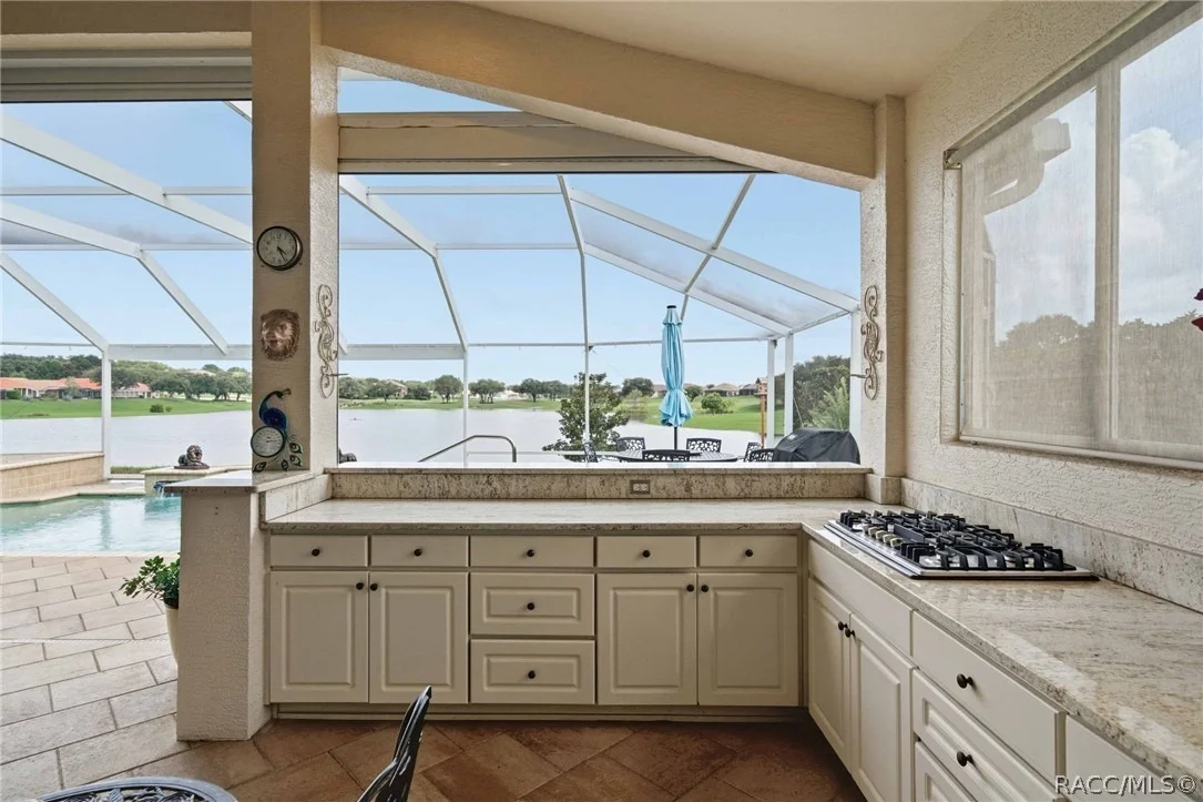 Photo of 1426 W Crossview Way