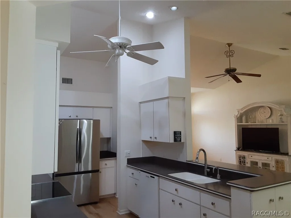 Photo of 3640 E Hidden Cove Trail