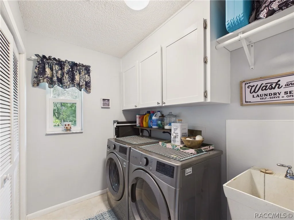 Photo of 7410 W 7 Rivers Drive