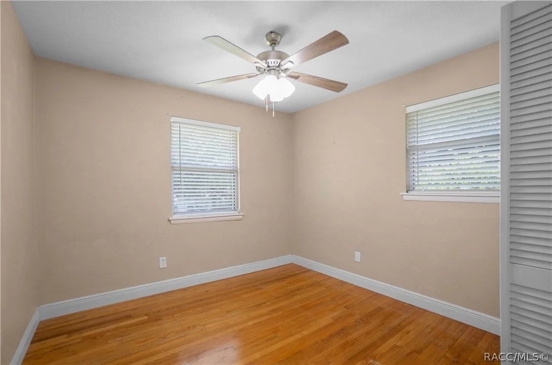 Photo of 658 SE 33rd Avenue