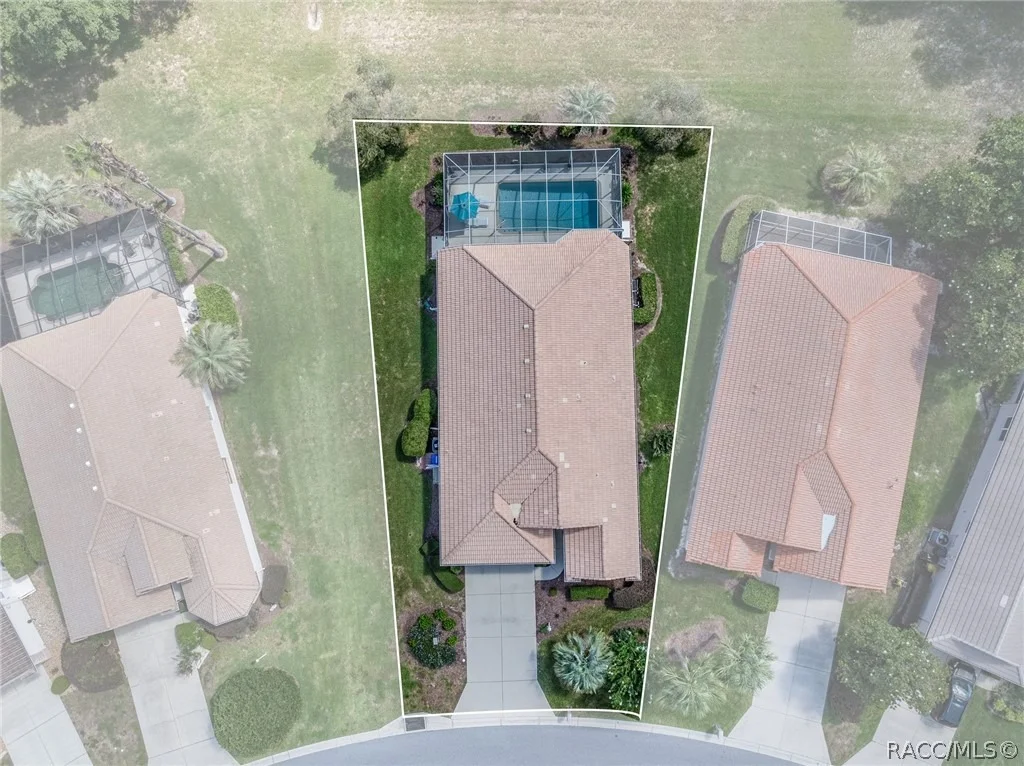 Photo of 639 W Doerr Path