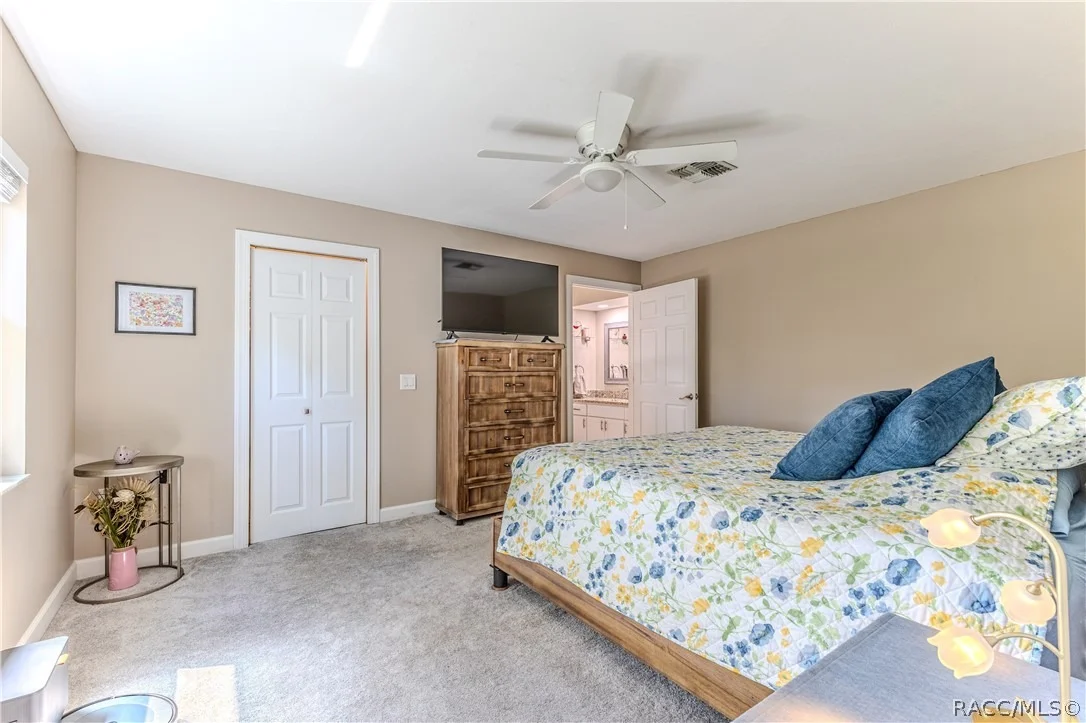 Photo of 6428 Plantation Road