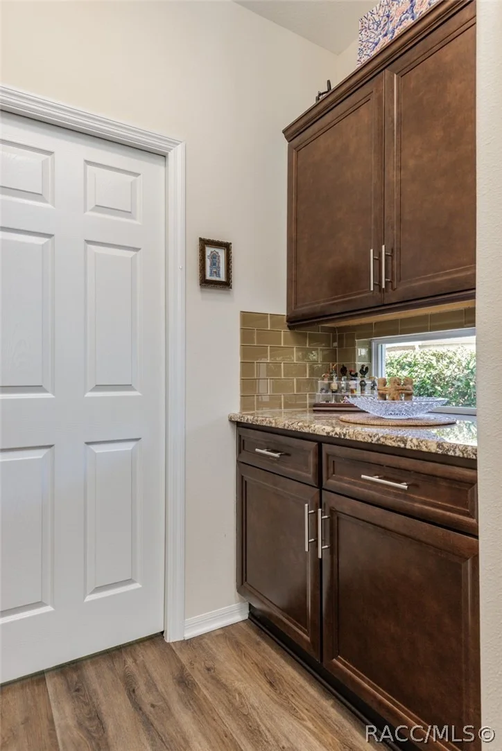 Photo of 639 W Doerr Path