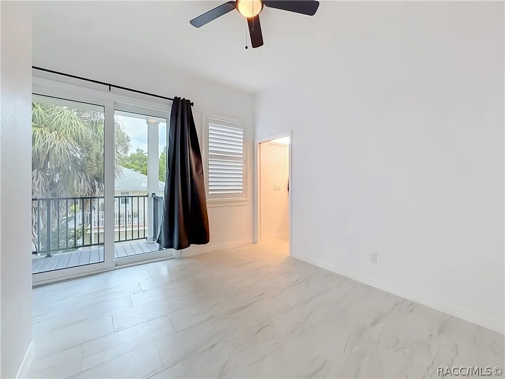 Photo of 1625 S Wallace Point