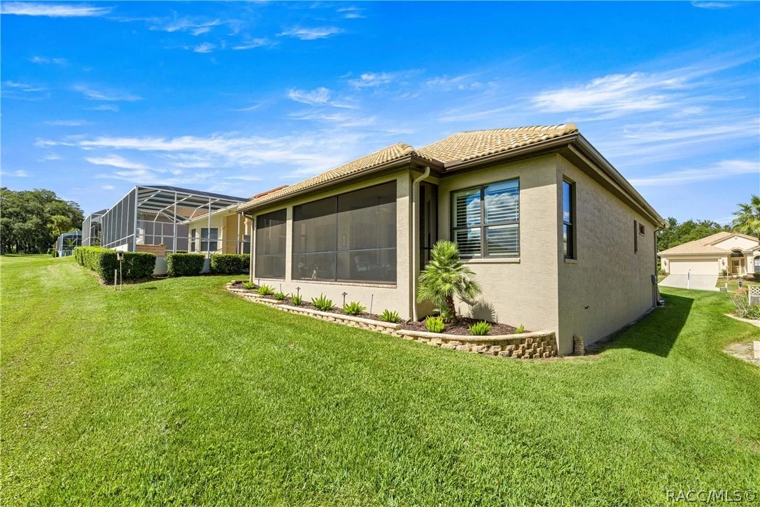 Photo of 212 W Doerr Path