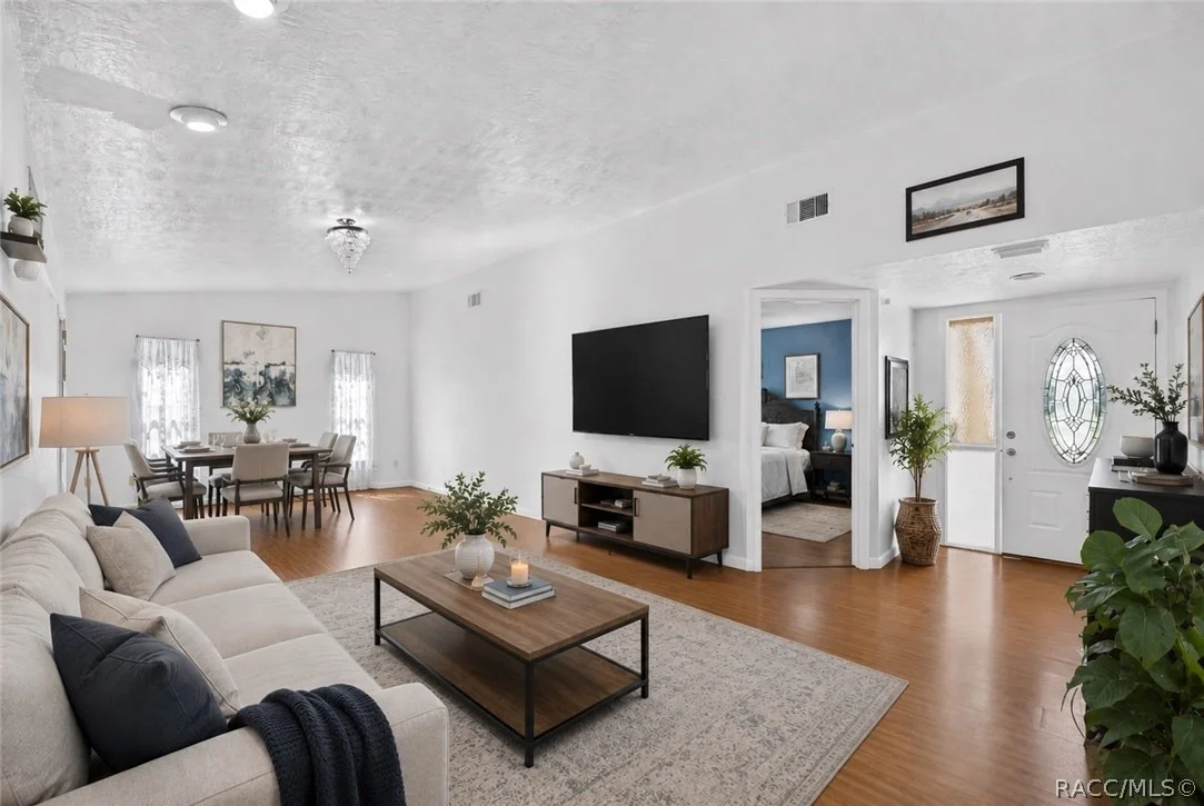 Photo of 5579 W Pine Circle