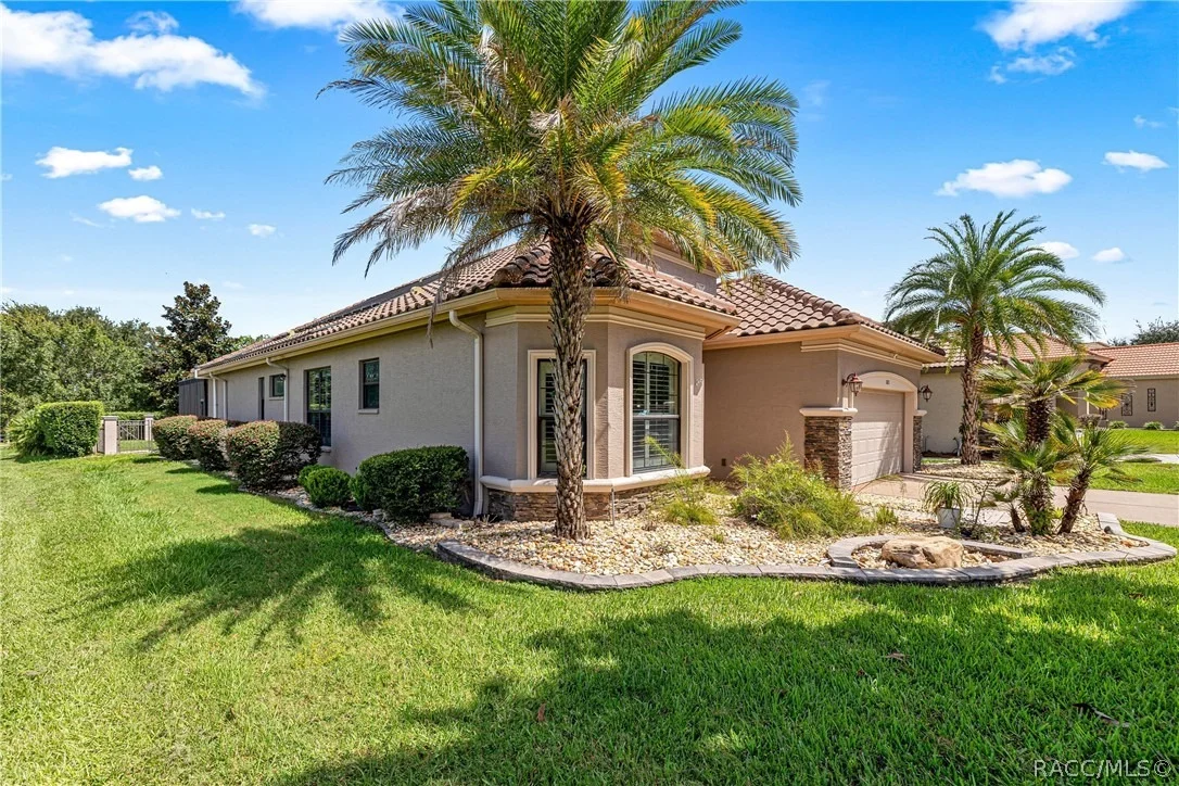 Photo of 1815 W Herick Court