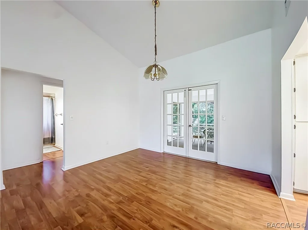Photo of 255 Pine Street