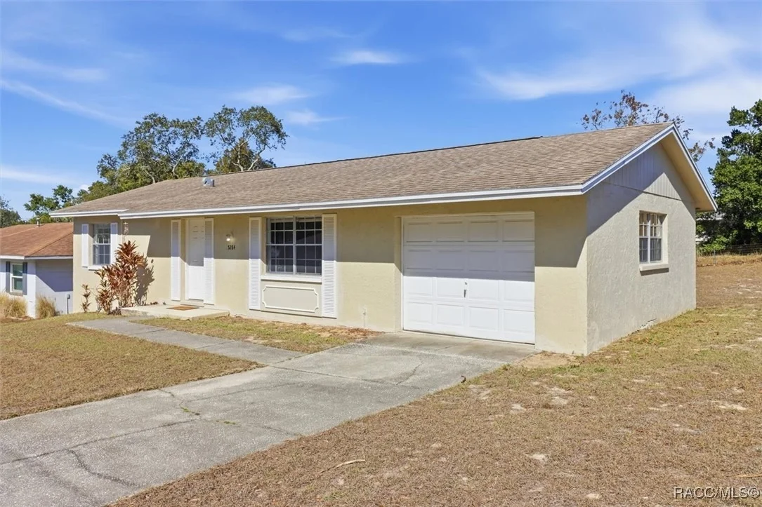Photo of 5284 Springwood Road