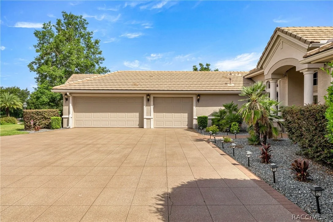 Photo of 1861 N Eagle Chase Drive