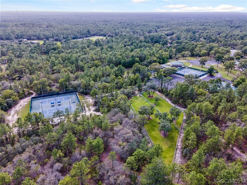 Photo of 4611 N Rushmore Loop