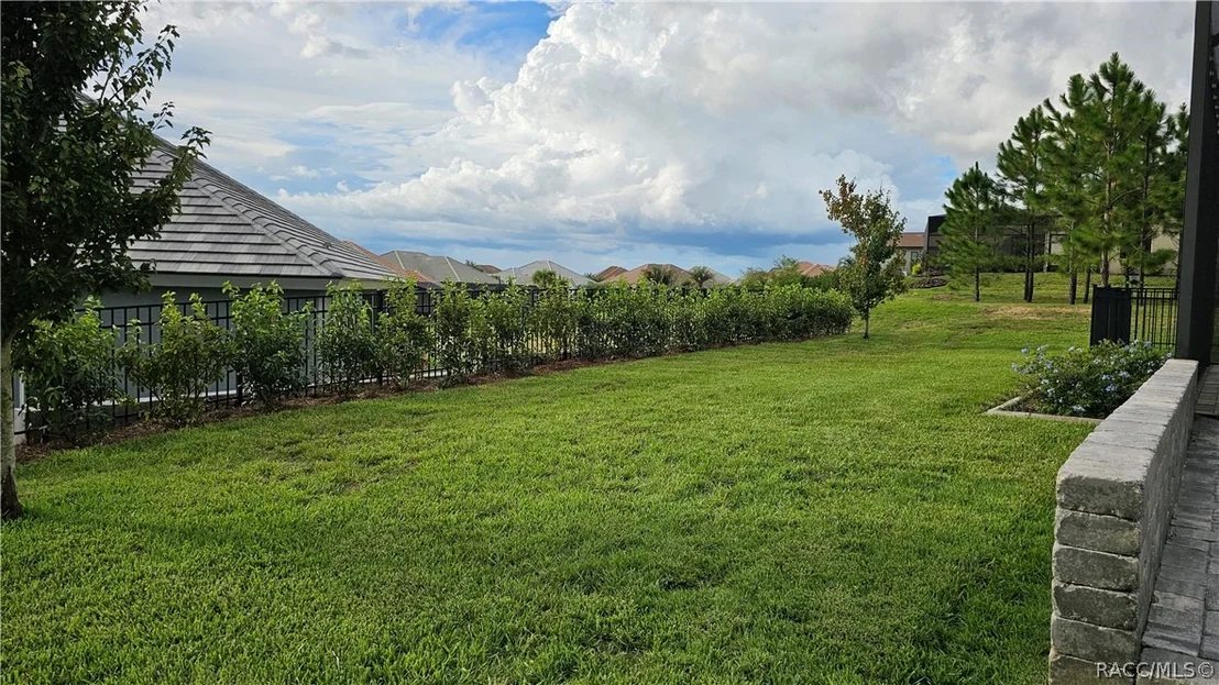 Photo of 2371 N Peakview Loop