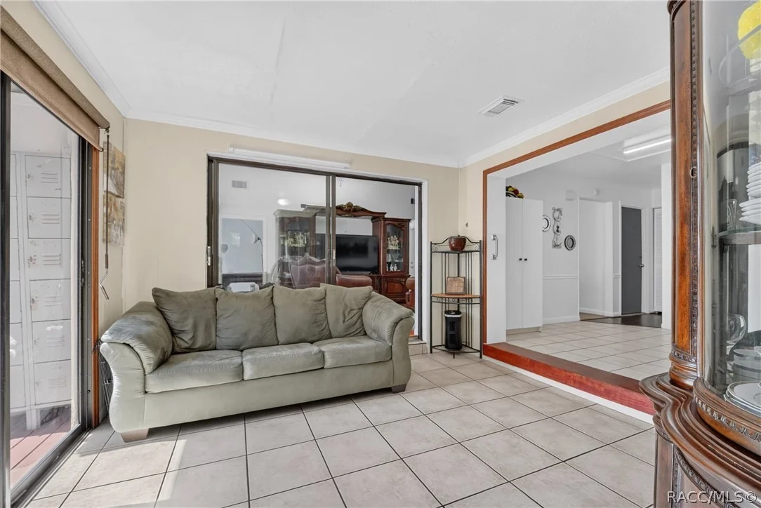 Photo of 5579 W Pine Circle