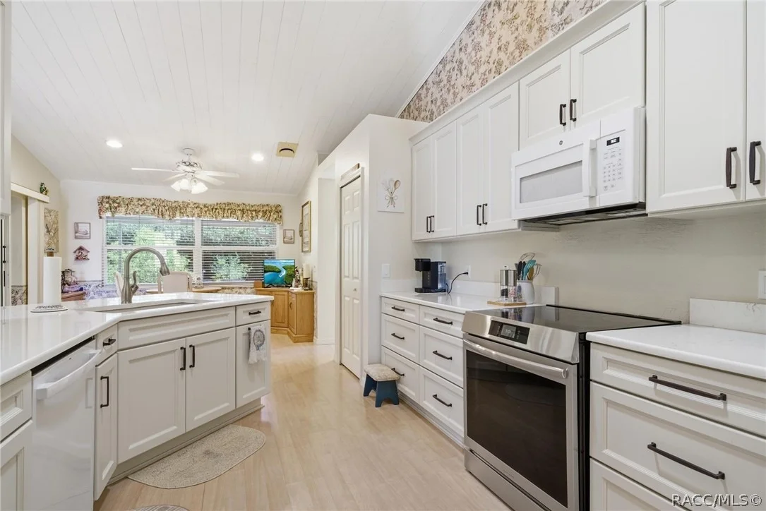 Photo of 25 N Aspen Point