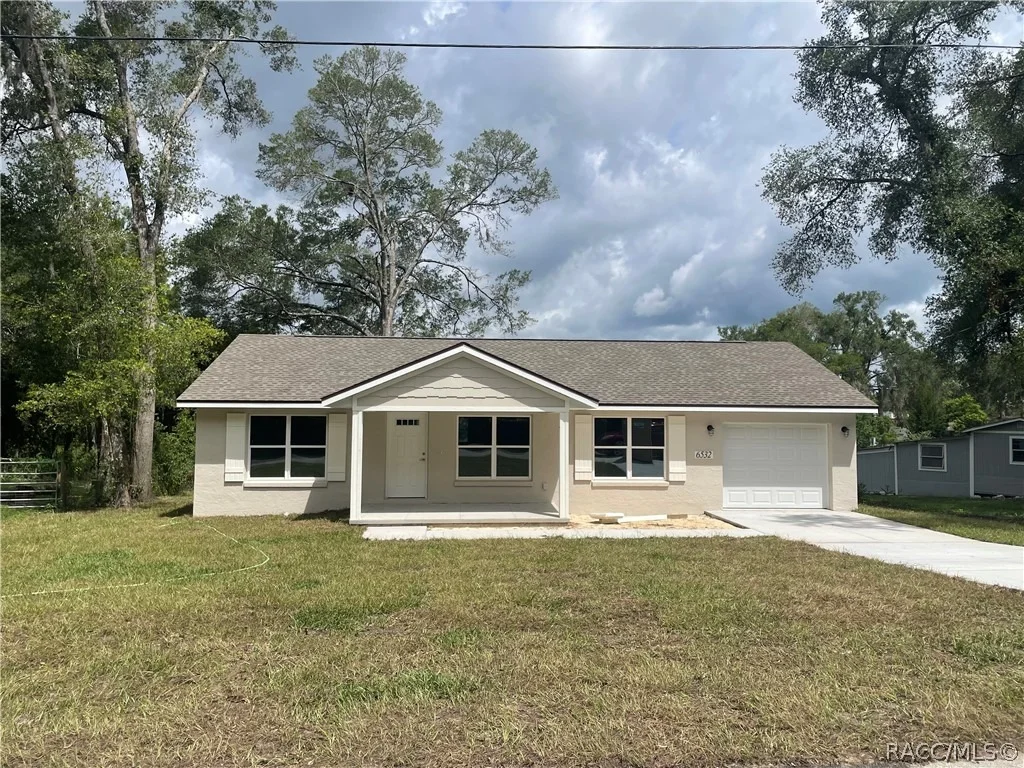 Photo of 6532 N Iris Drive