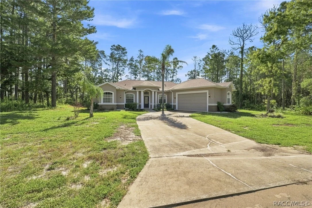 Photo of 25 Sanders Circle
