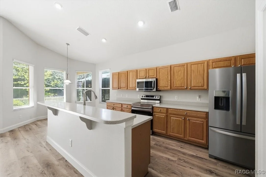 Photo of 1650 W Laurel Glen Path