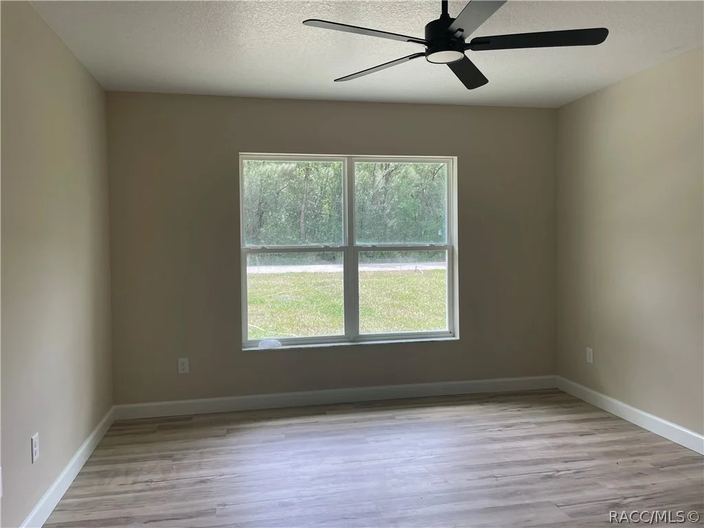 Photo of 6532 N Iris Drive