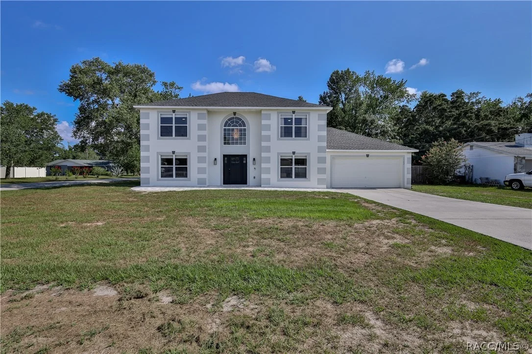 Photo of 1382 Larkin Road