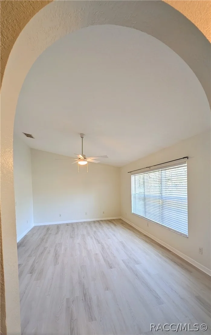 Photo of 4023 N Eagle Nest Point