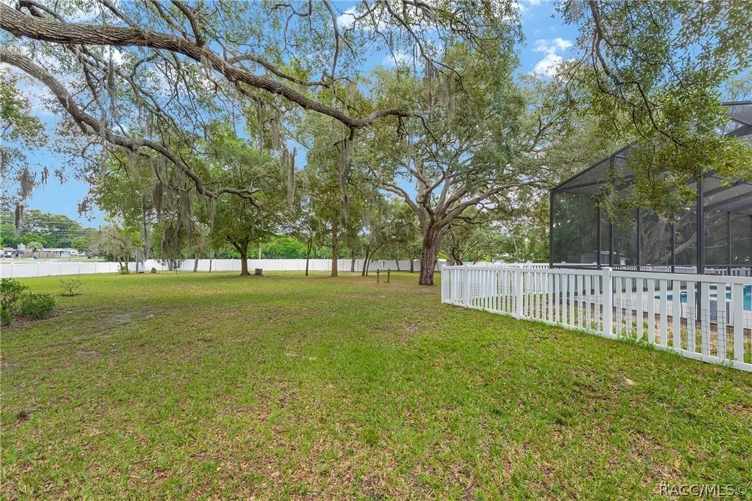 Photo of 4611 N Rushmore Loop