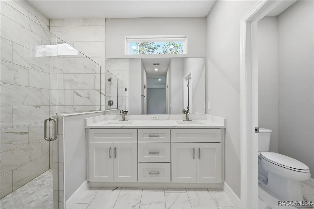 Photo of 32 Glenridge Circle
