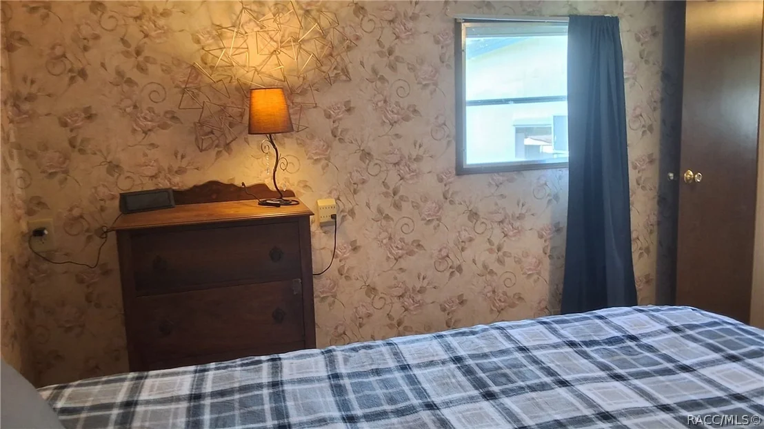 Photo of 2488 Park Point