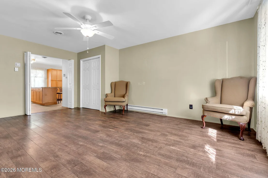 Photo of 14 Iowa Drive