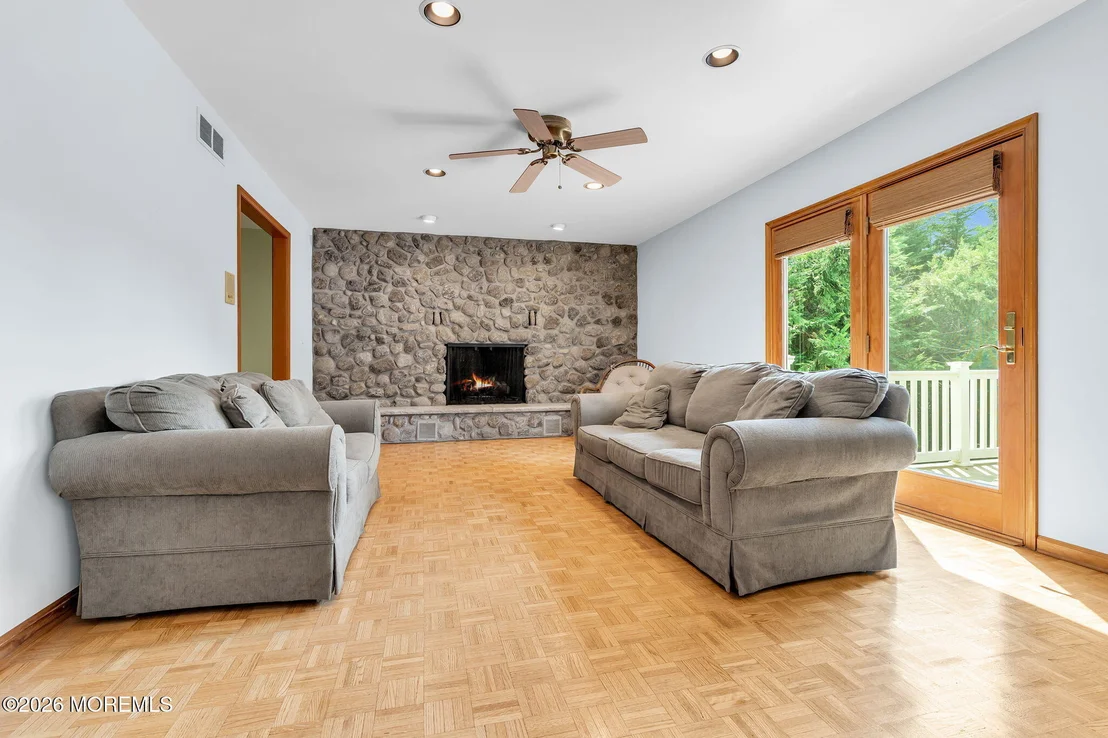 Photo of 15 Oxford Drive
