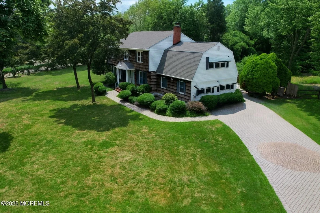 Photo of 32 Woods Road