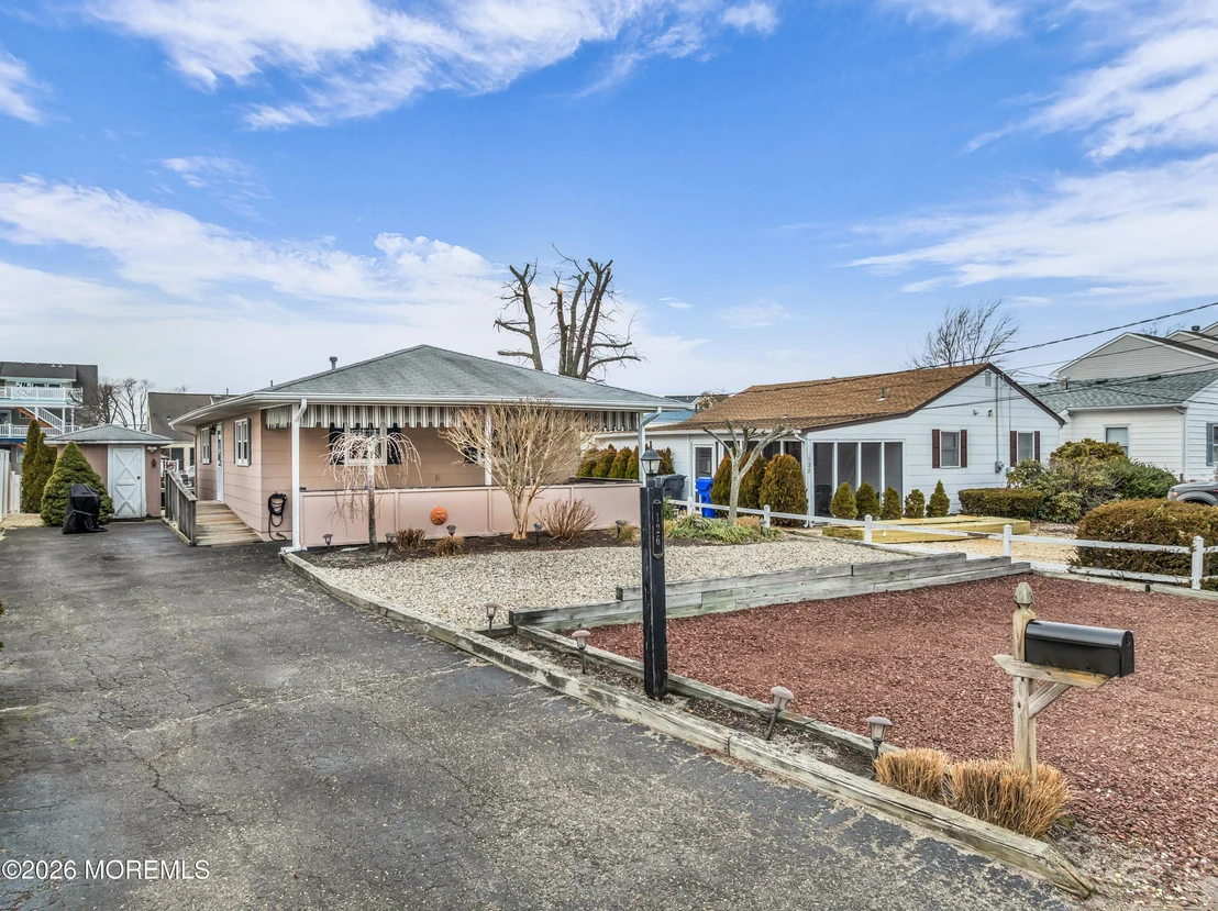 Photo of 126 Royal Drive
