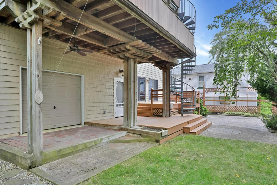 Photo of 110 Ocean Gate Avenue