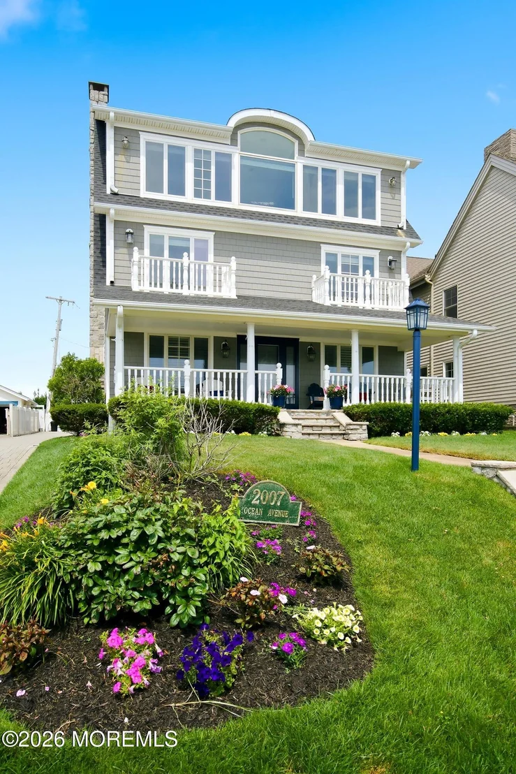 Photo of 2007 Ocean Avenue N