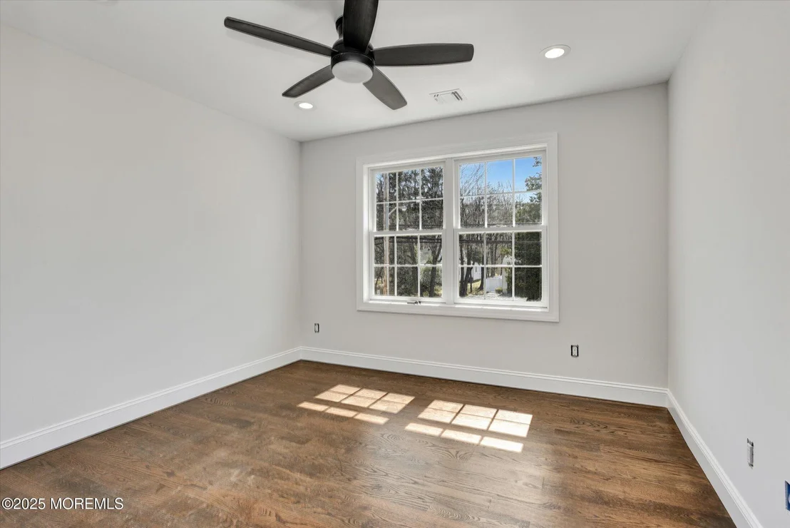 Photo of 97D Aberdeen Road