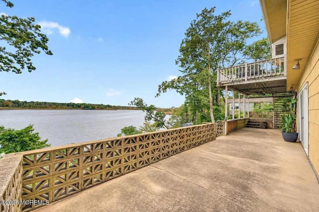 Photo of 1747 Forge Pond Road